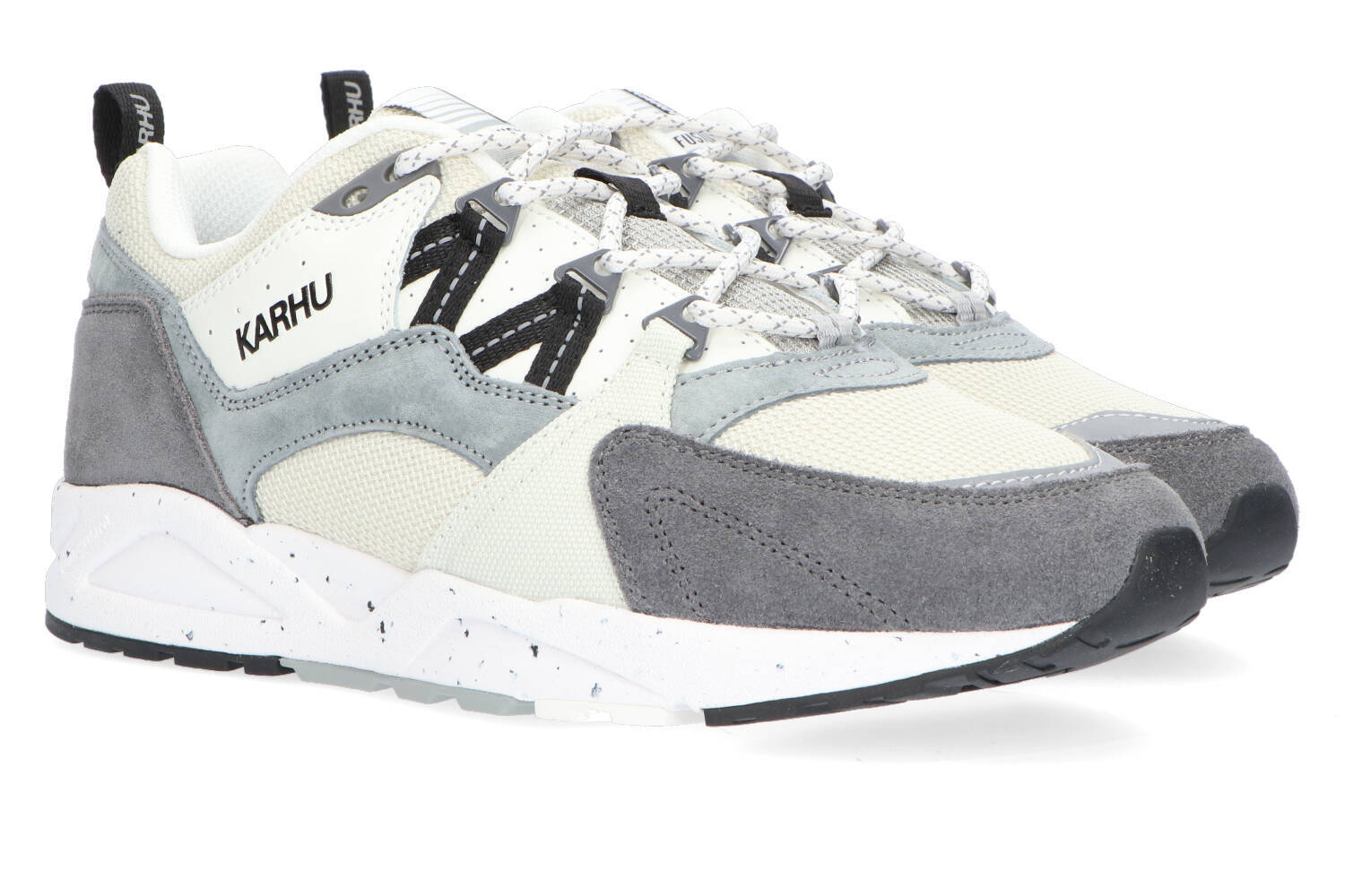 Baskets basses grises Fusion 2.0 Karhu
