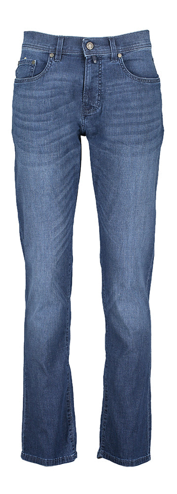 Jean bleu fuselé Pierre Cardin