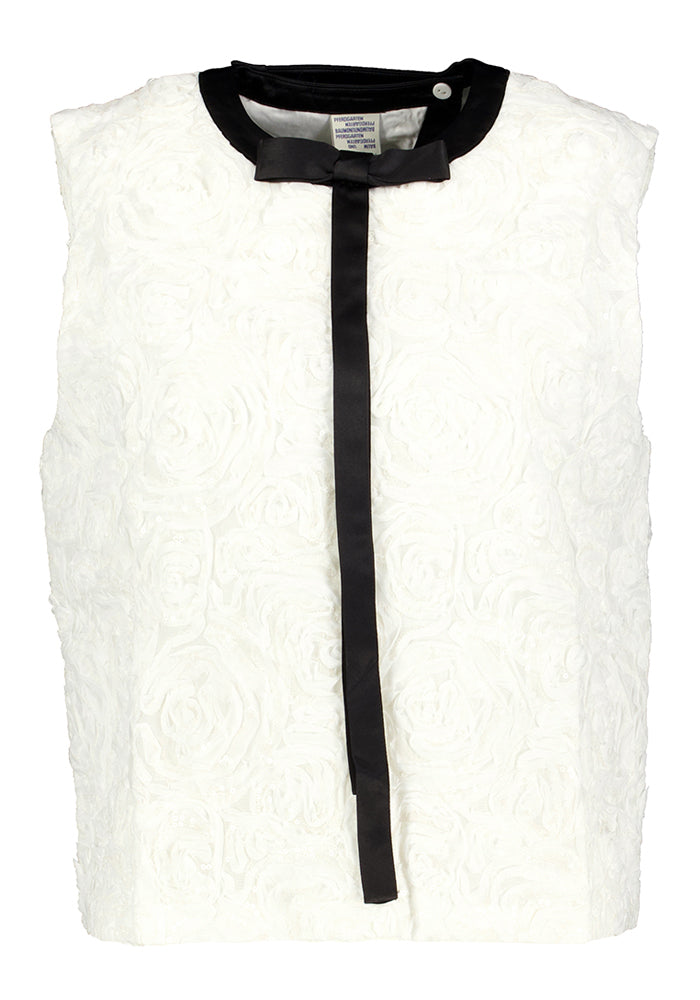 Haut blanc avec détail de paillettes et dos ouvert Megan Baum Und Pferdgarten