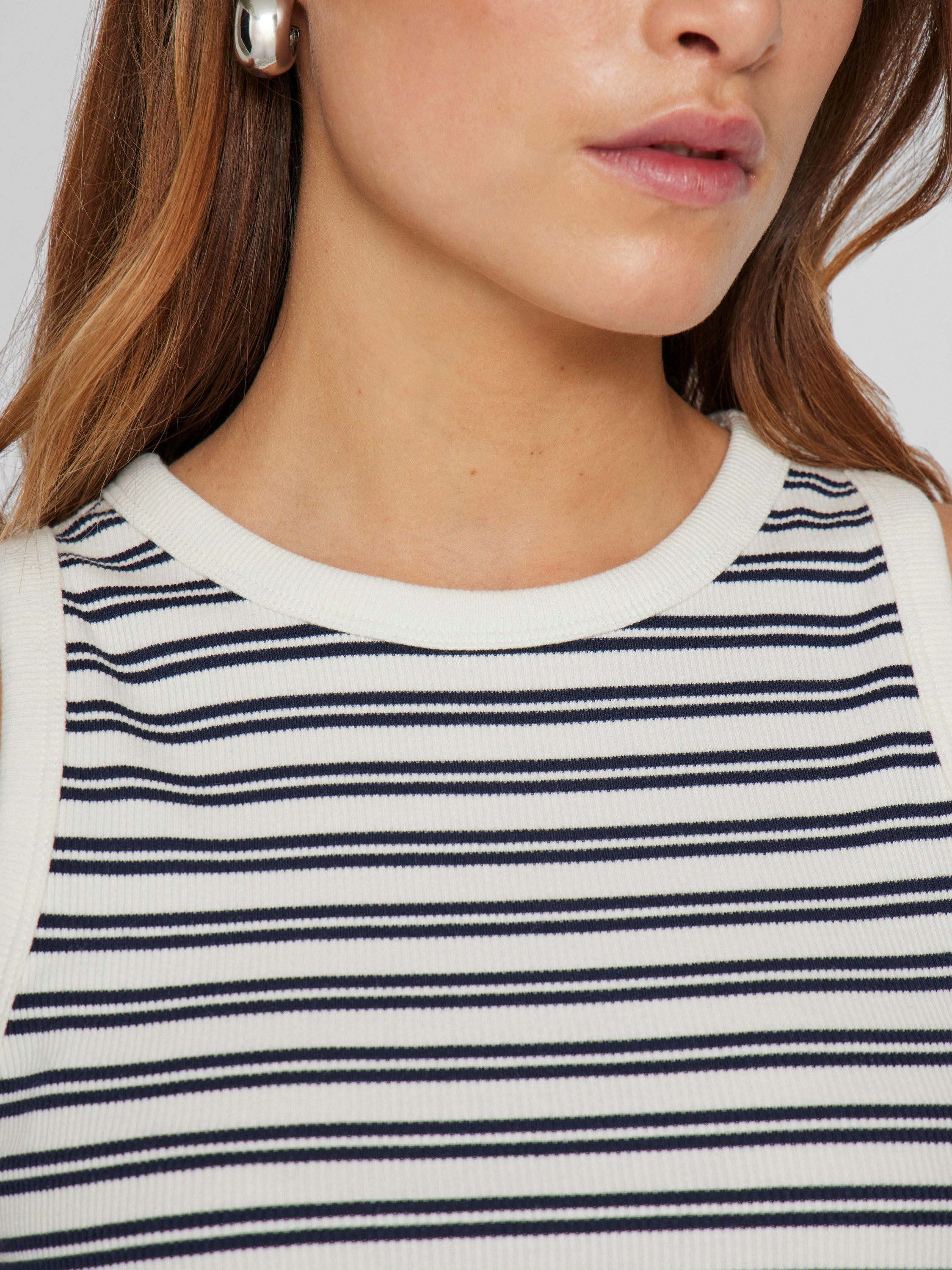 Navy /snow white top met strepen Vila