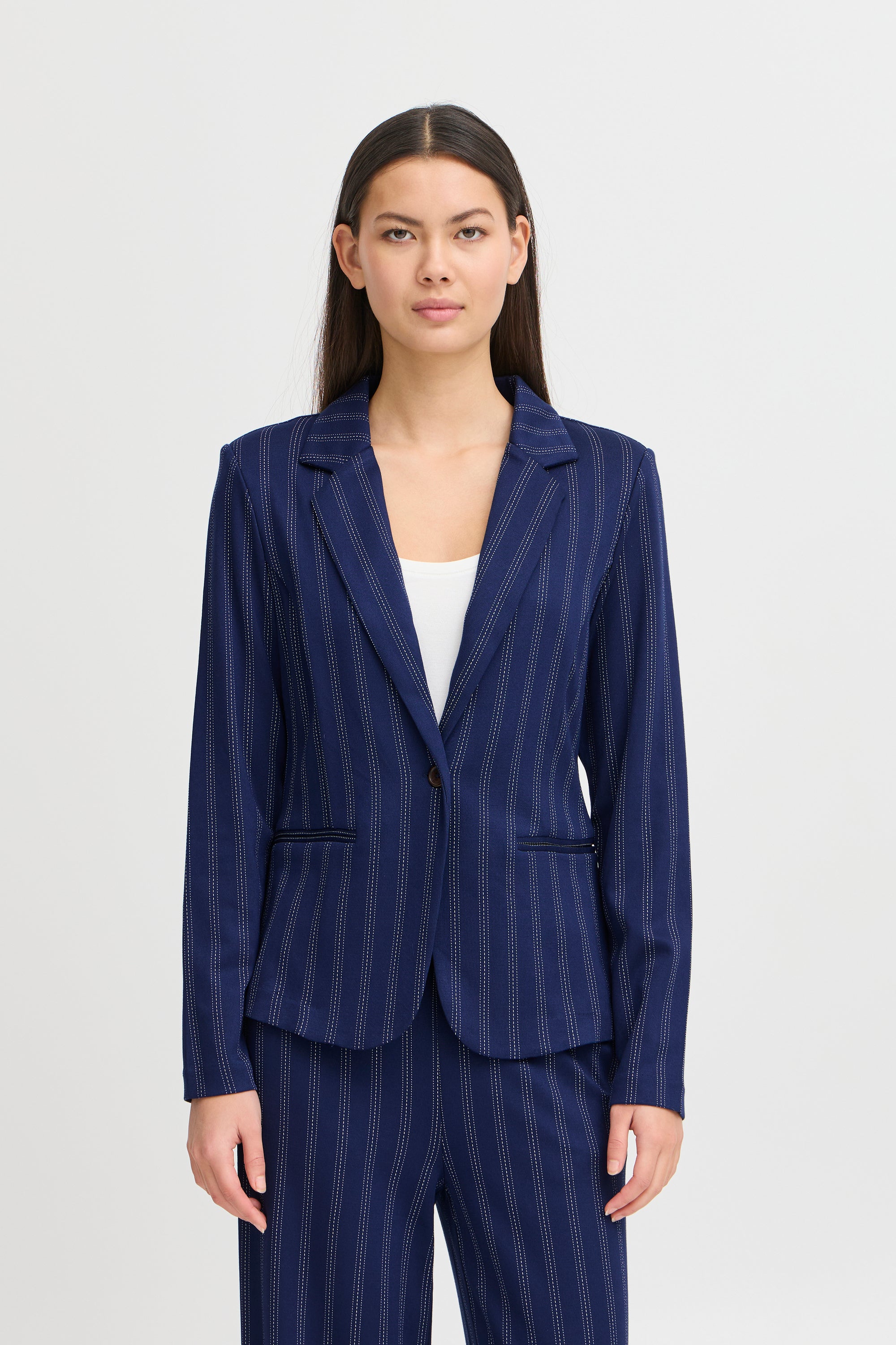 DSonkerblauwe blazer met krijtstreep Ruti Ichi