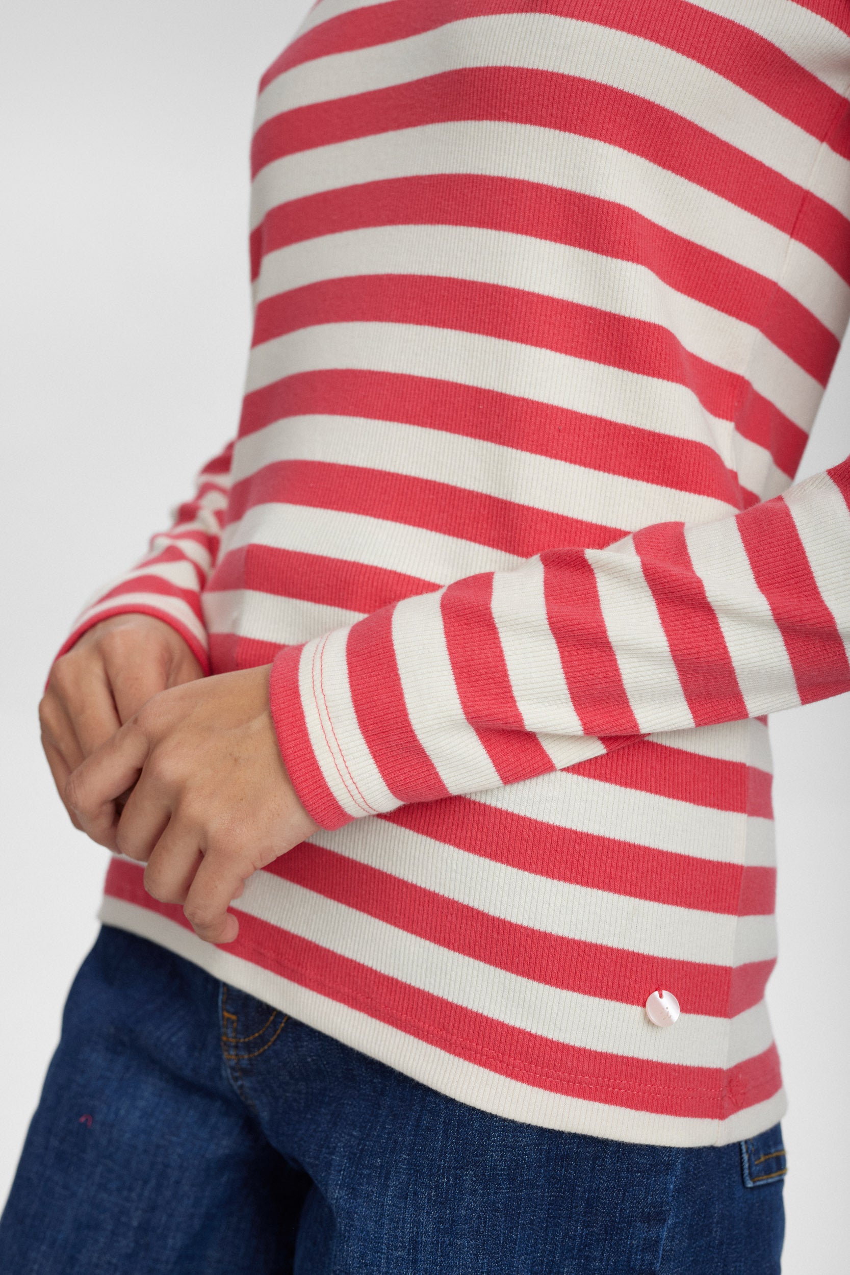 Rood en ecru gestreepte t-shirt met ronde hals Mixie Numph