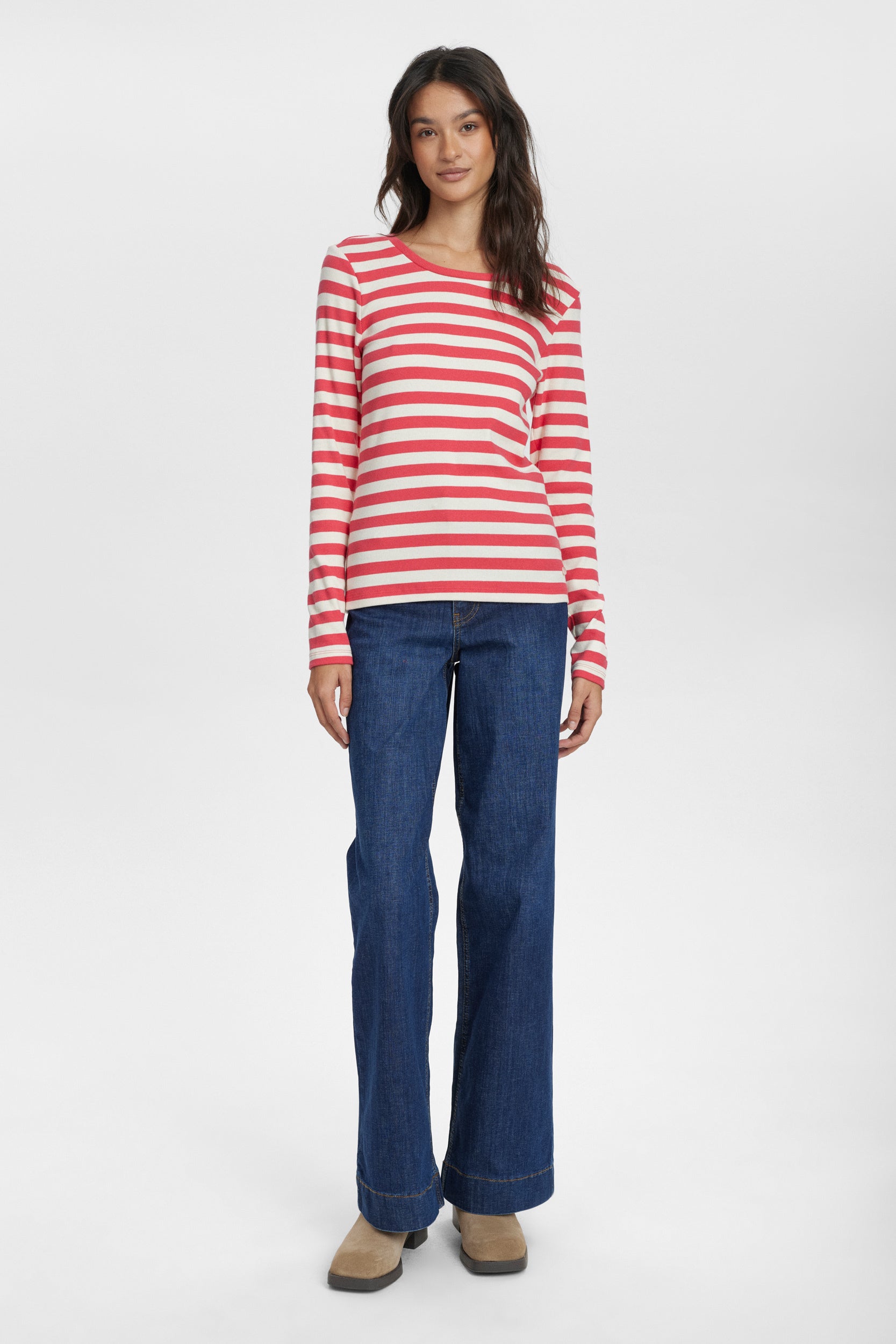 Rood en ecru gestreepte t-shirt met ronde hals Mixie Numph