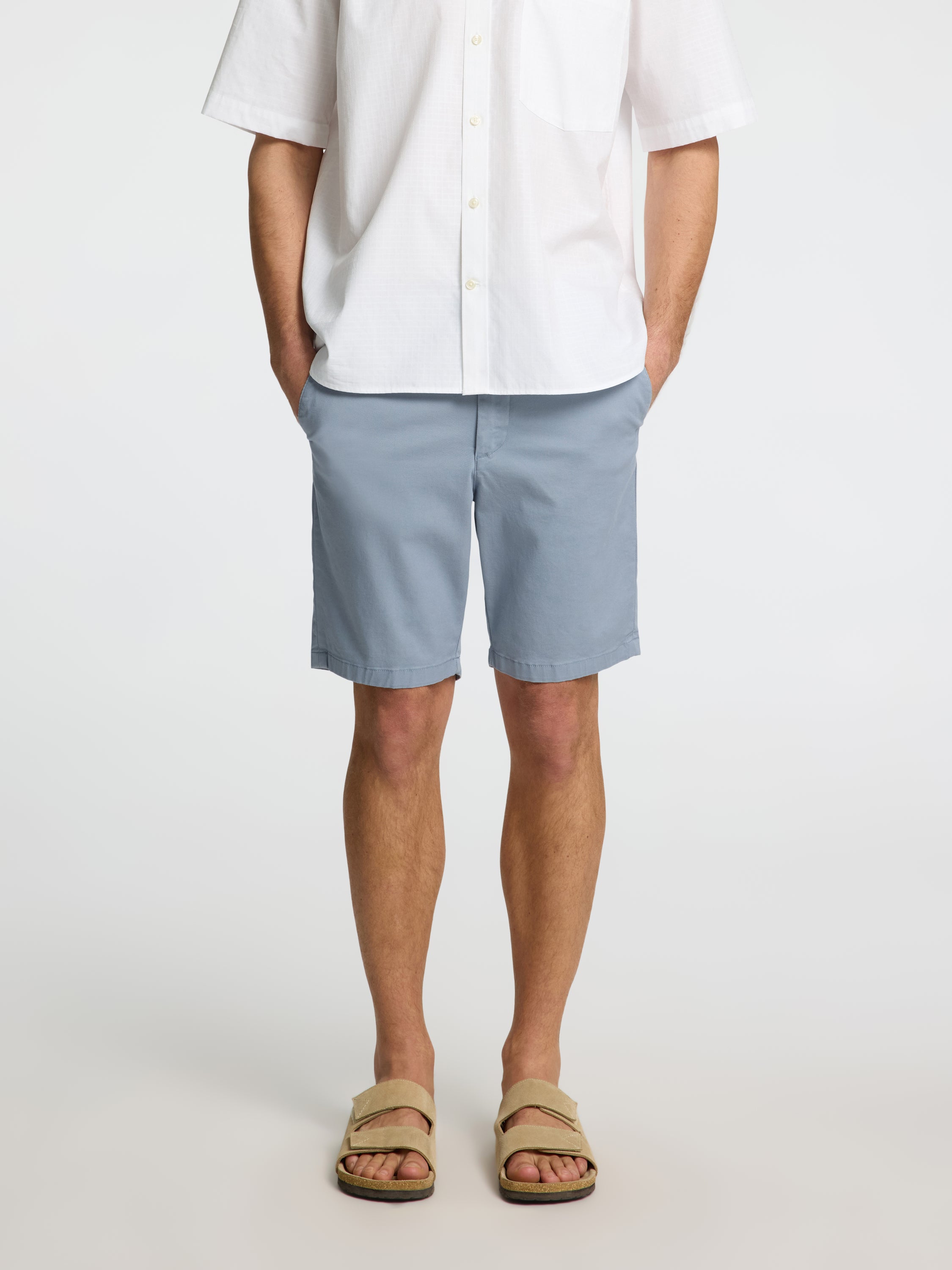 Short gris sélectionné