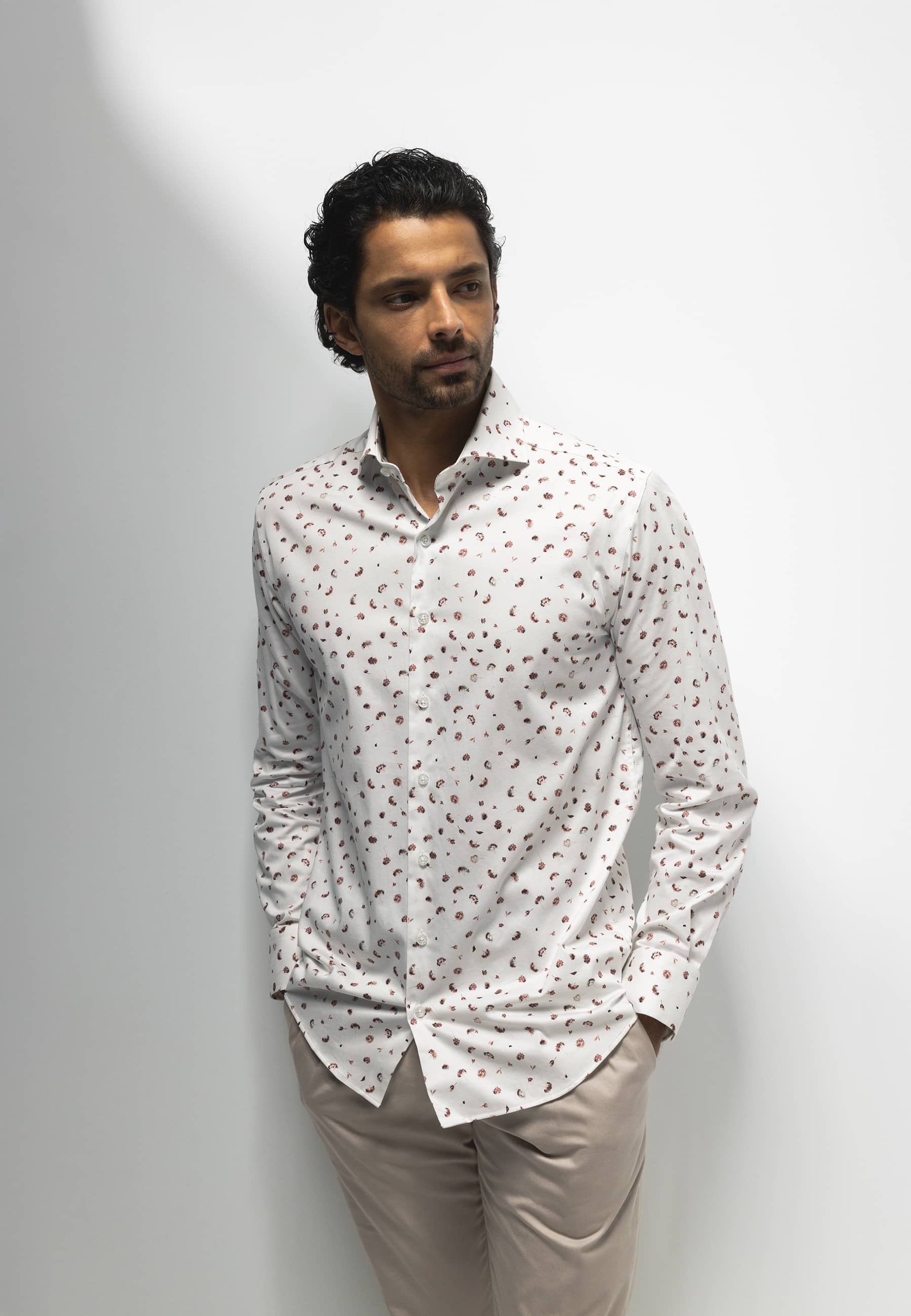 Chemise blanche à imprimé floral (coupe classique) et manches longues State Of Art