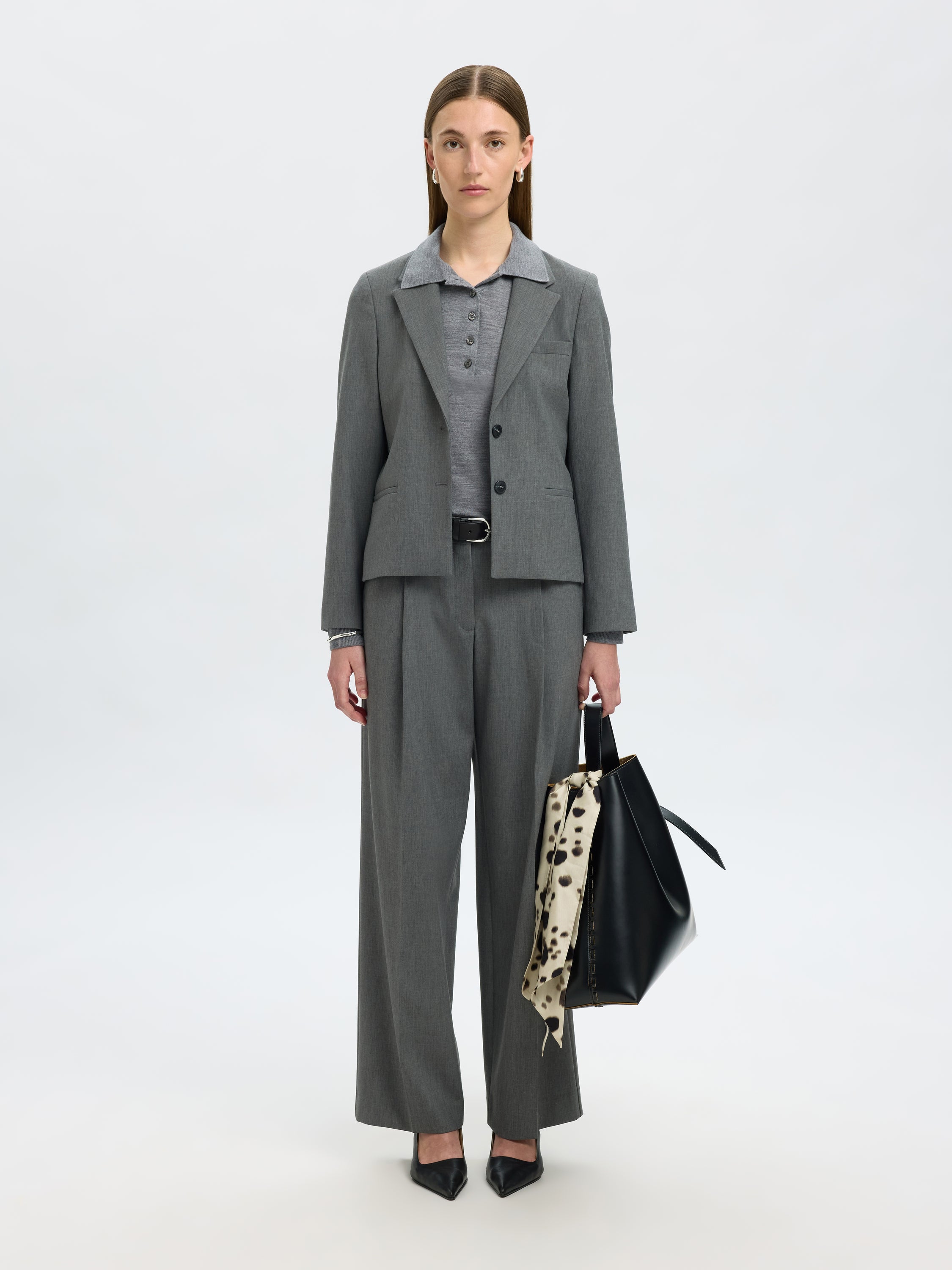 Grijze geklede broek Selected Femme