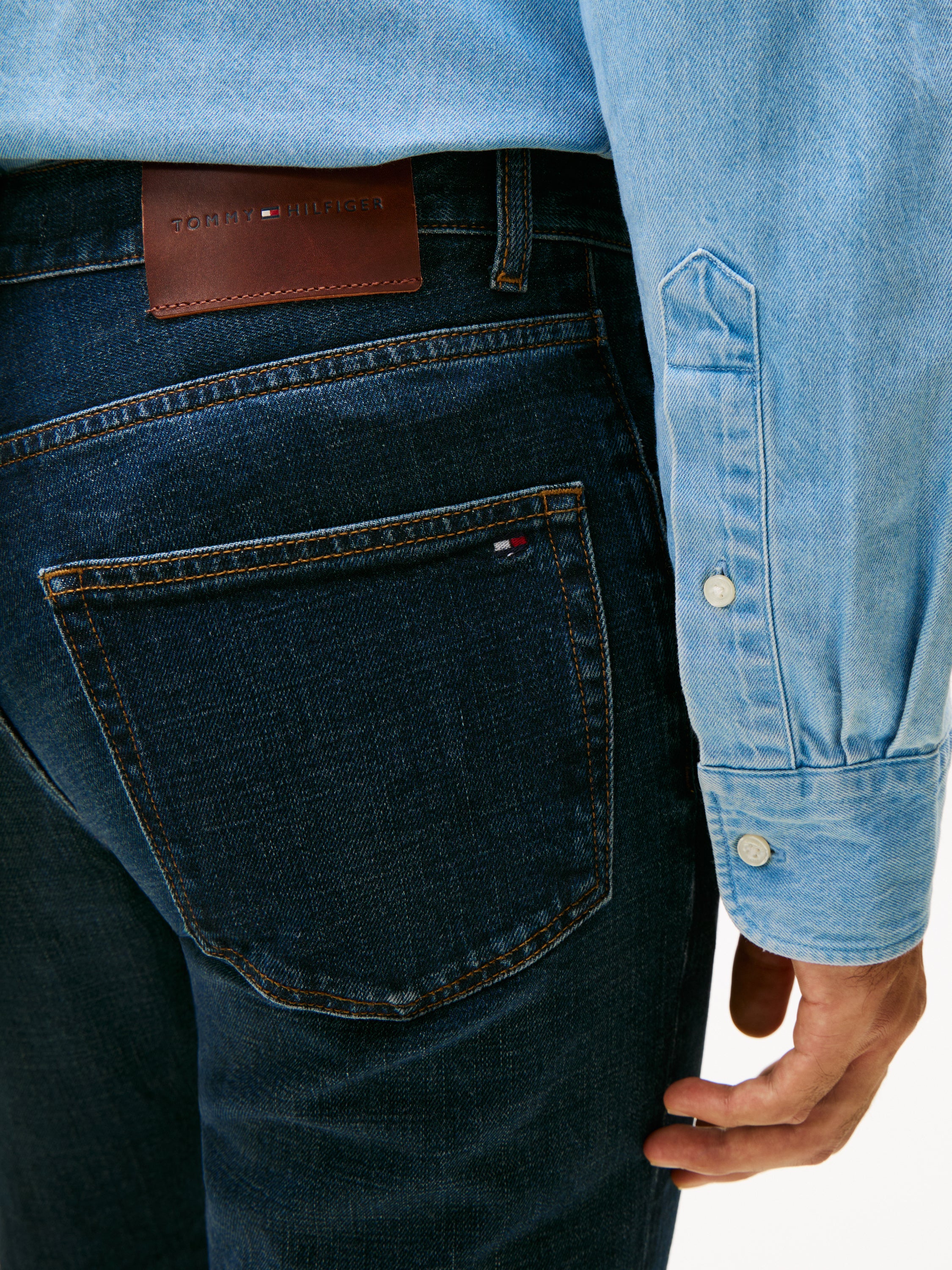 Donkerblauwe slim fit jeans Tommy