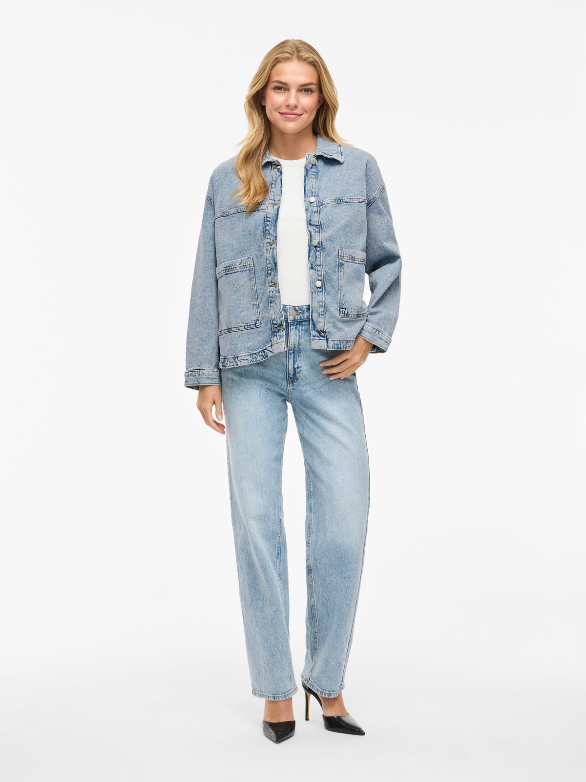 Medium blue jeansjasje Vila