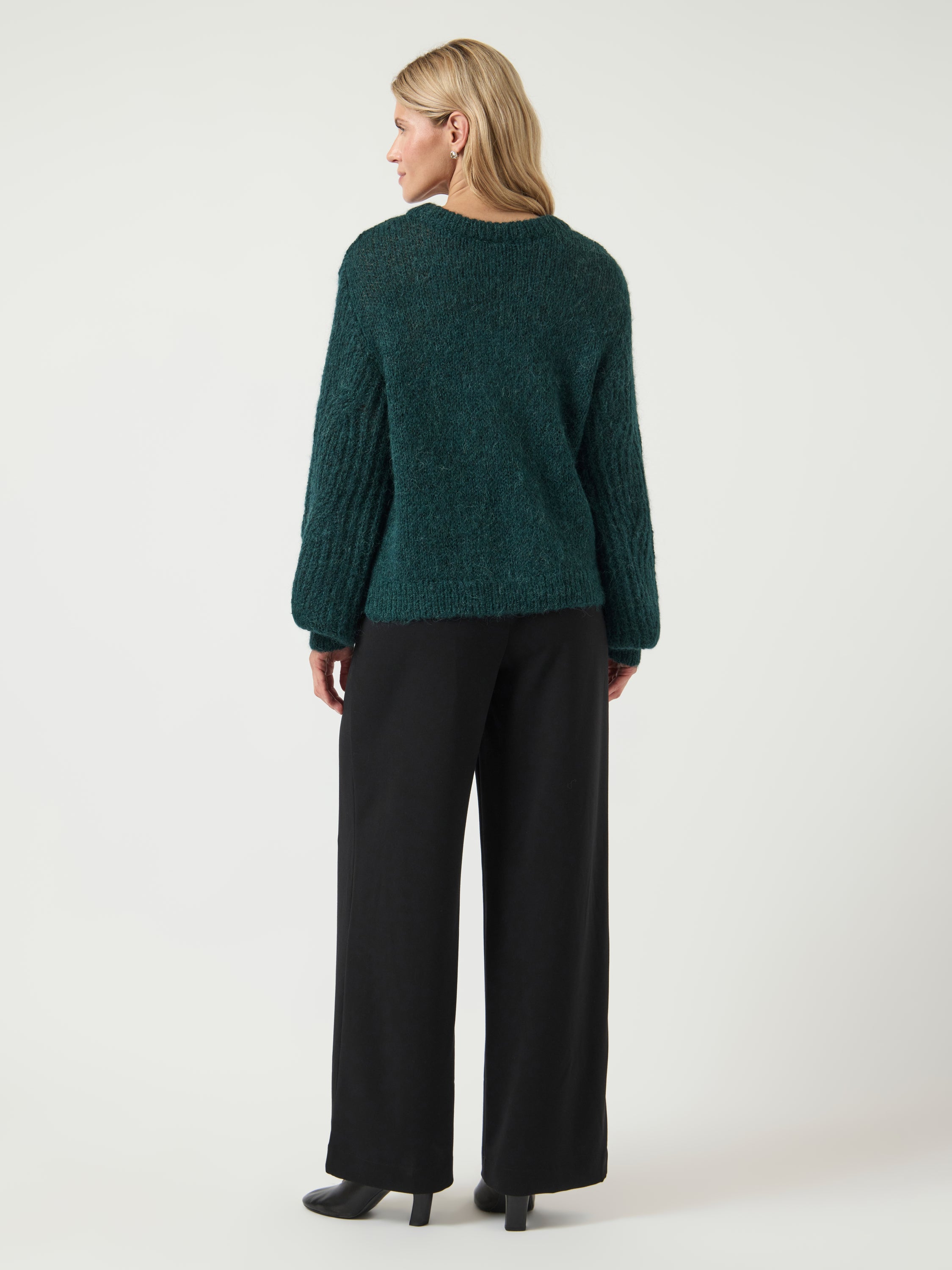 Donkergroene wollen gilet met knopen Yaszuma