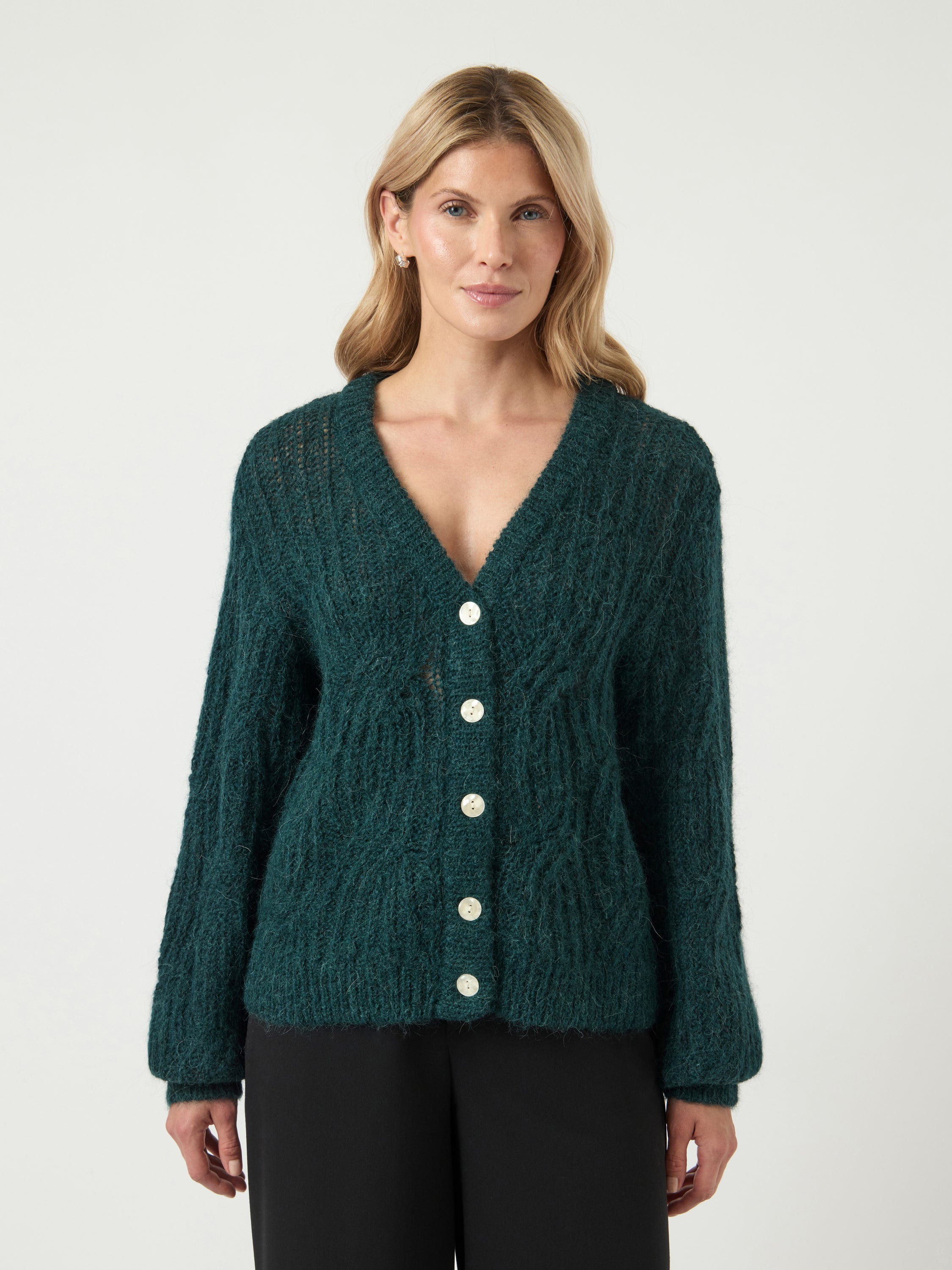 Donkergroene wollen gilet met knopen Yaszuma