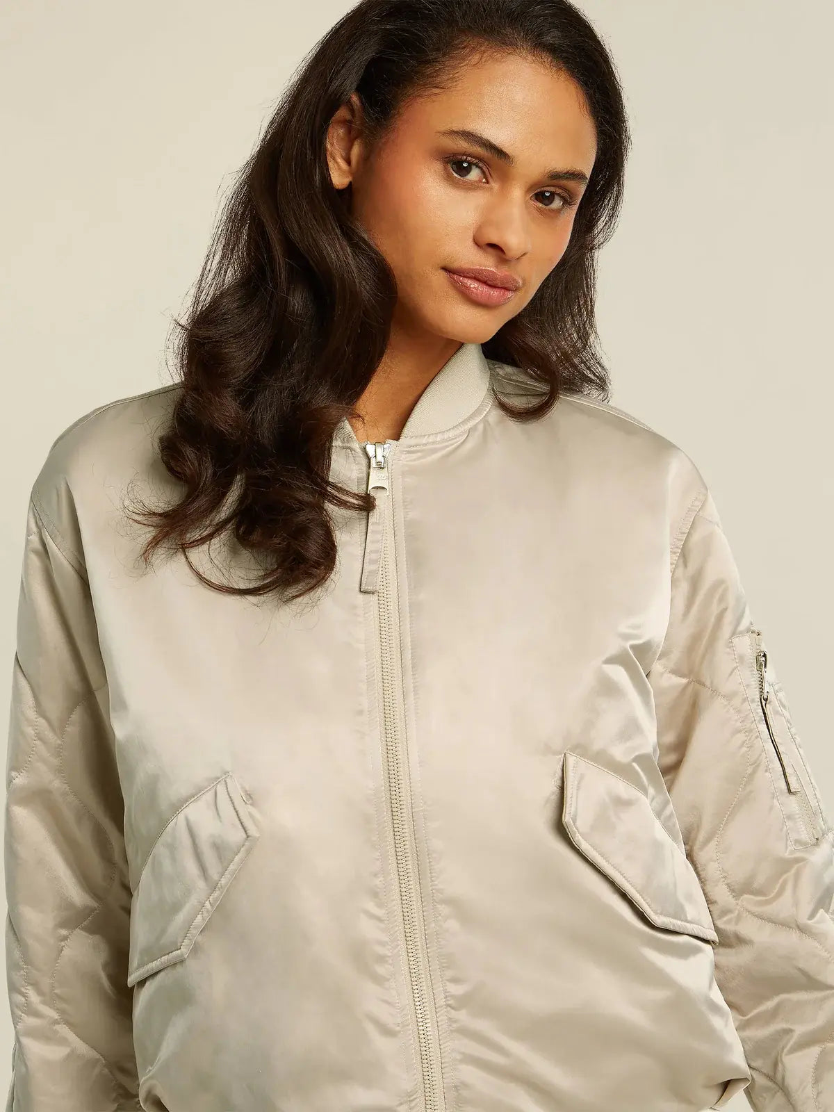 Goudkleurige bomberjacket Hady Beaumont
