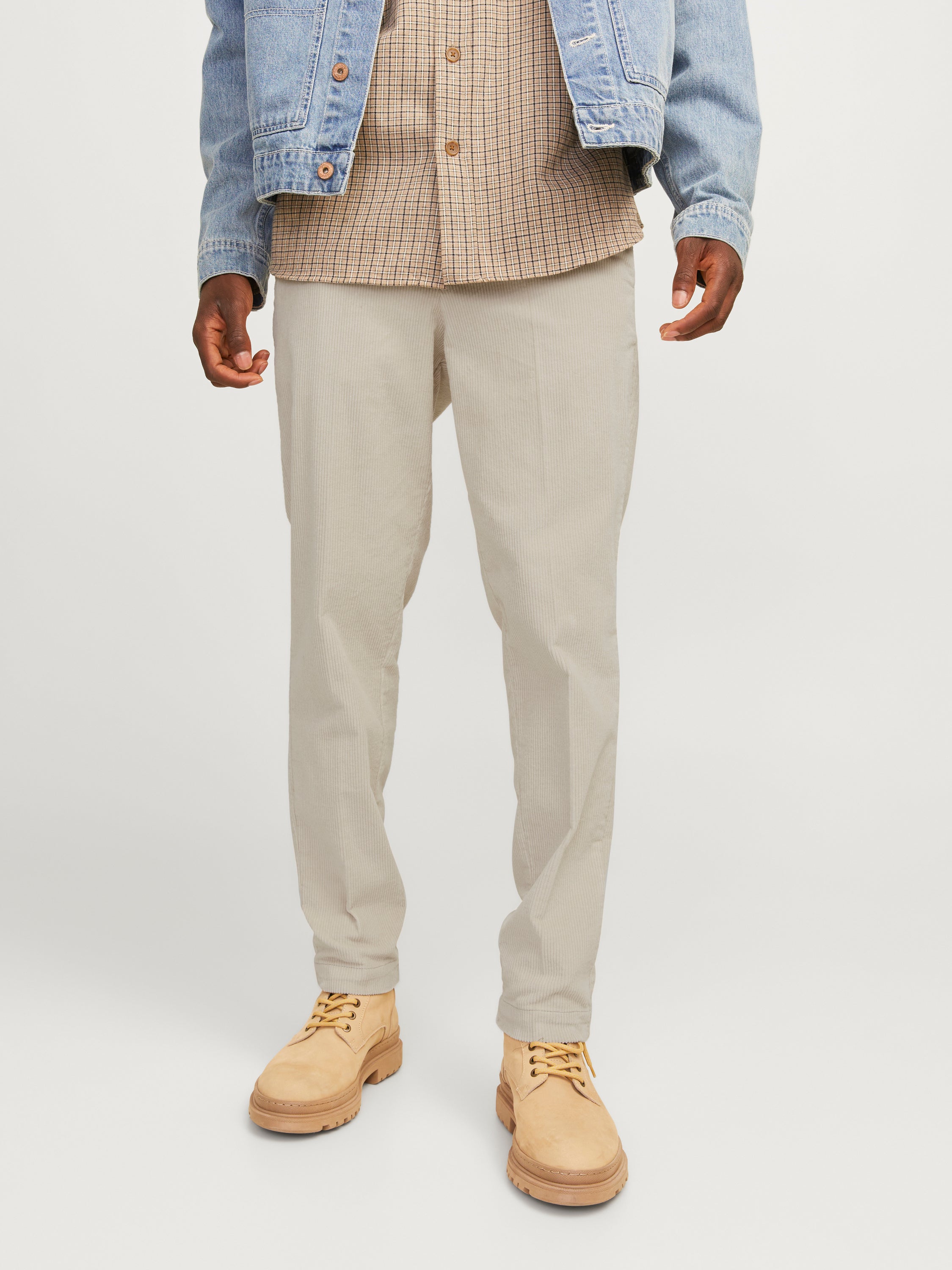 Creme kleurige broek in ribfluweel tapered fit  Jack&Jones
