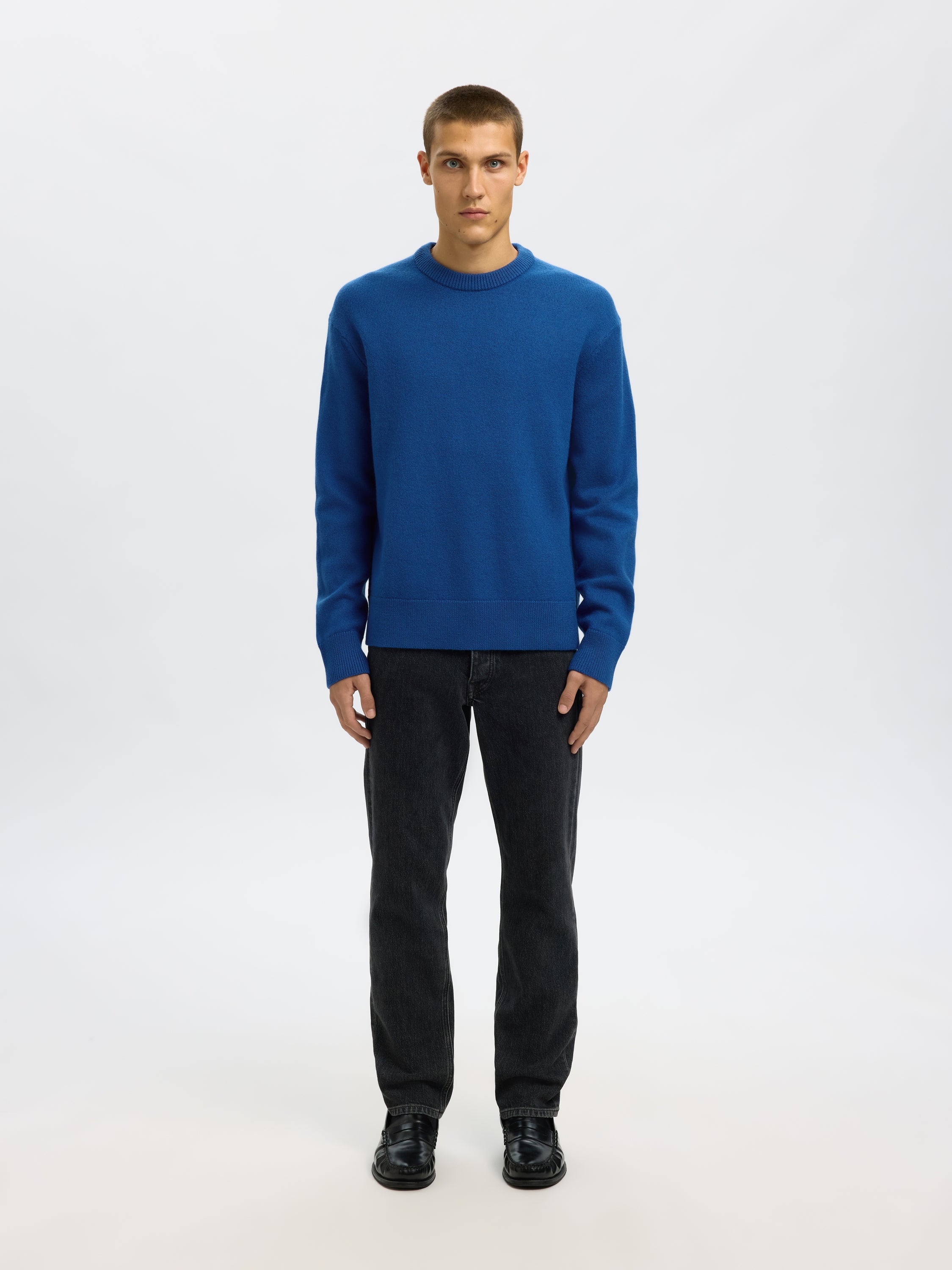 Kobaltblauwe wollen sweaters met ronde hals Selected